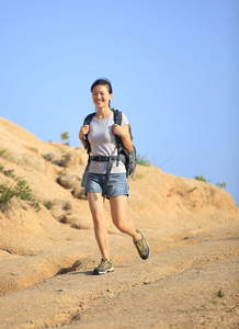 女子登山户外