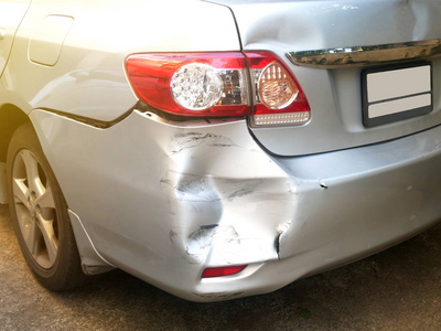 汽车车祸事故在路上, 汽车事故保险