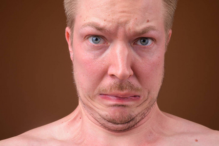 双下巴图片-双下巴素材-双下巴插画-摄图新视界