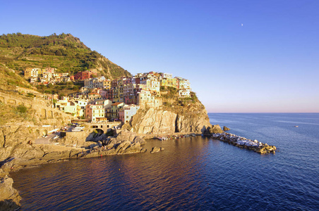 Manarola 老村庄在五渔村, 意大利