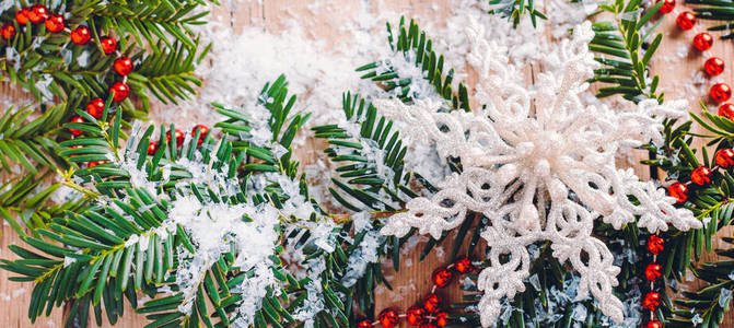 圣诞节背景, 冷杉树枝, 雪, 节日装饰, 雪花