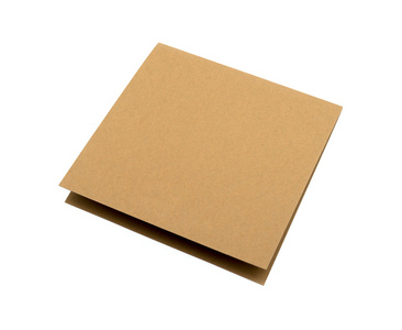 在白色背景上孤立的棕色的纸卡板