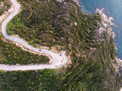 Erdek TurankoyBalikesir 土耳其自然森林中山地方式的空中无人机视图