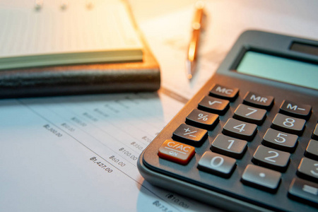 财务数据分析图片-财务数据分析素材-财务数据分析插画-摄图新视界