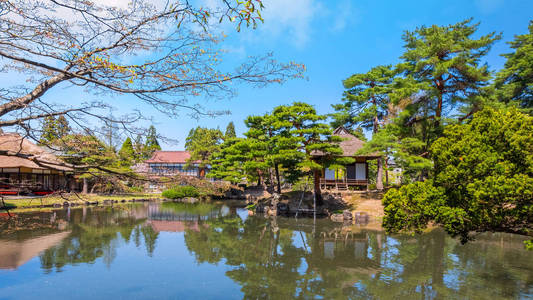 日本福岛 Aizuwakamatsu 市 Oyakuen 药用植物园