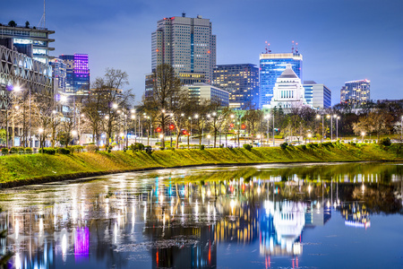 东京,日本城市景观照片