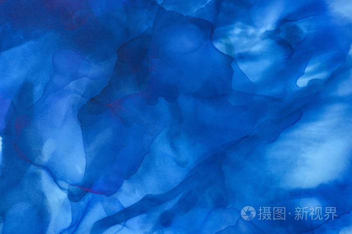 作为抽象背景的酒精墨水的深蓝色飞溅