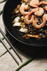 黑盘虾美味佳肴, 传统亚洲食品