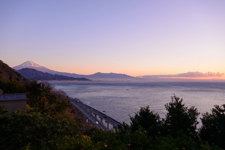 景观的黎明在日本静冈萨陀通