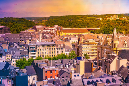 在一个美丽的夏日，卢森堡卢森堡全景鸟瞰图