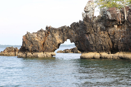 海岸线的群岛岛利普岛的景色