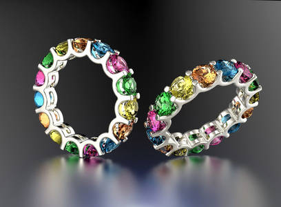 不同的钻石用不同的彩色钻石戒指照片