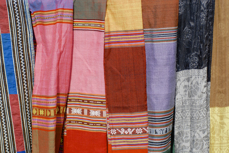 黑庙 苗族 少数民族妇女的围巾，沙巴，越南的传统模式