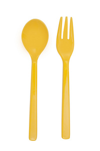 黄色的塑料叉子和勺子