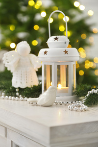 圣诞装饰品与灯笼