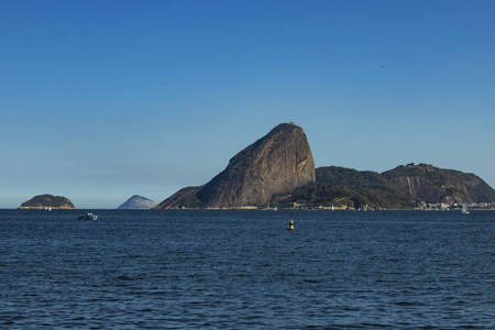 世界上最著名的山。糖面包山, 里约热内卢巴西, 南美洲。复制用于广告的空间