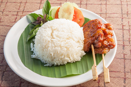 泰国食品烤猪肉饭