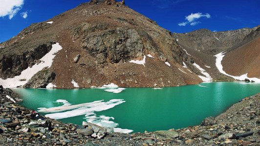 阿尔泰山