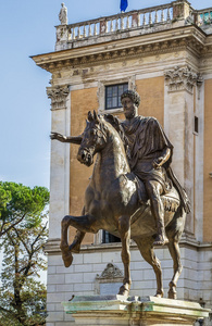 奥里，罗马的雕像