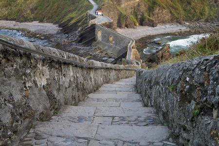 西班牙巴斯克省海岸圣胡安 de Gaztelugatxe 保护区