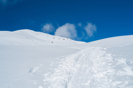 山与雪