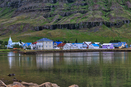 Seydisfjordur 峡湾基地的城市, 冰岛