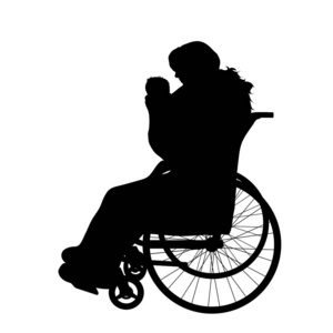 家庭的传染媒介剪影与母亲在轮椅在白色背景照片