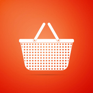 在橙色背景上隔离的购物篮图标。平面设计。矢量插图