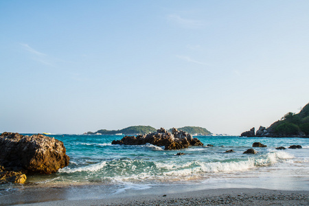 沙滩上岛柯兰 Pattaya.Thailand