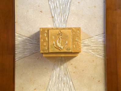 会幕会幕与教会的神圣主机摄影图