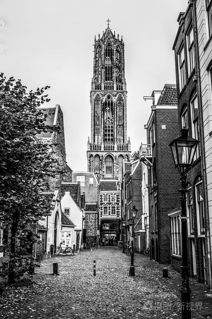 古欧洲教会在乌得勒支黑白照片