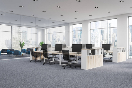 公司办公室拐角处有灰色地毯和一排白色电脑桌。工业风格的内部与白色的墙壁和大窗户的城市景观。3d 渲染模拟