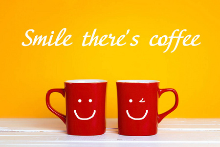 快乐咖啡杯照片