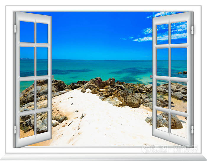 从窗户上的阳光灿烂的夏天一天岛海景