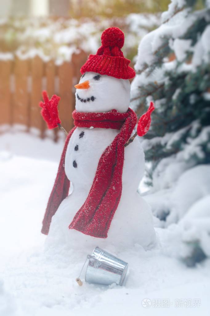 雪人实景照片图片