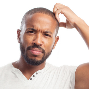 很笨年轻酷的黑人男子怀疑照片