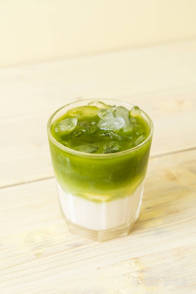 冰旳绿茶拿铁牛奶