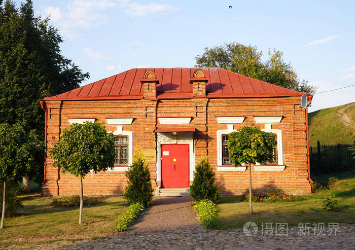 传统的俄罗斯砖房.在 dmitrov, 俄罗斯照片-正版商用图片0935nm-摄图