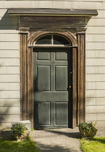 在新英格兰, 美国的房子的前门