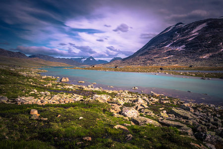 挪威 Jotunheimen 国家公园的野生山地景观