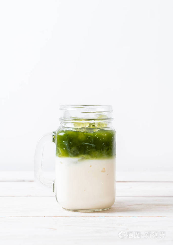 冰旳绿茶拿铁牛奶