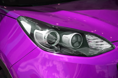 前右车头灯新的清洁车紫色