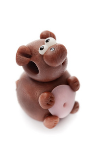 泥土卡通用泥土做成的河马照片