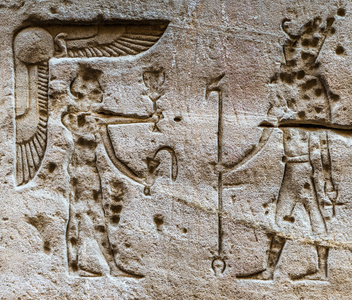 埃及象形文字在柑翁布，埃及的索贝克寺庙的墙上