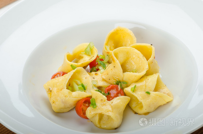 自制的意大利式饺子