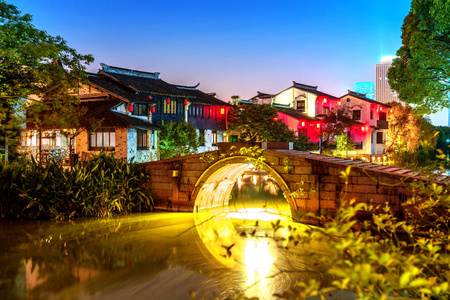 无锡夜景, 中国著名的水上城市