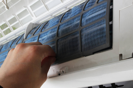 空调过滤器起飞清洗照片