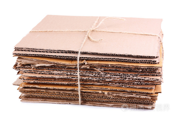 堆栈的纸板回收上白色孤立