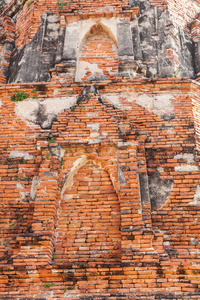 Wat Ratchaburana，在泰国大城府历史公园的一座佛教寺庙废墟