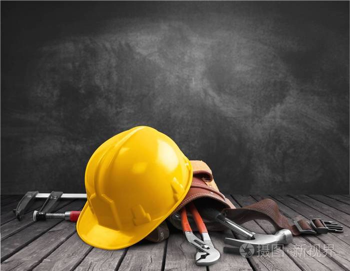 木桌安全帽工具带